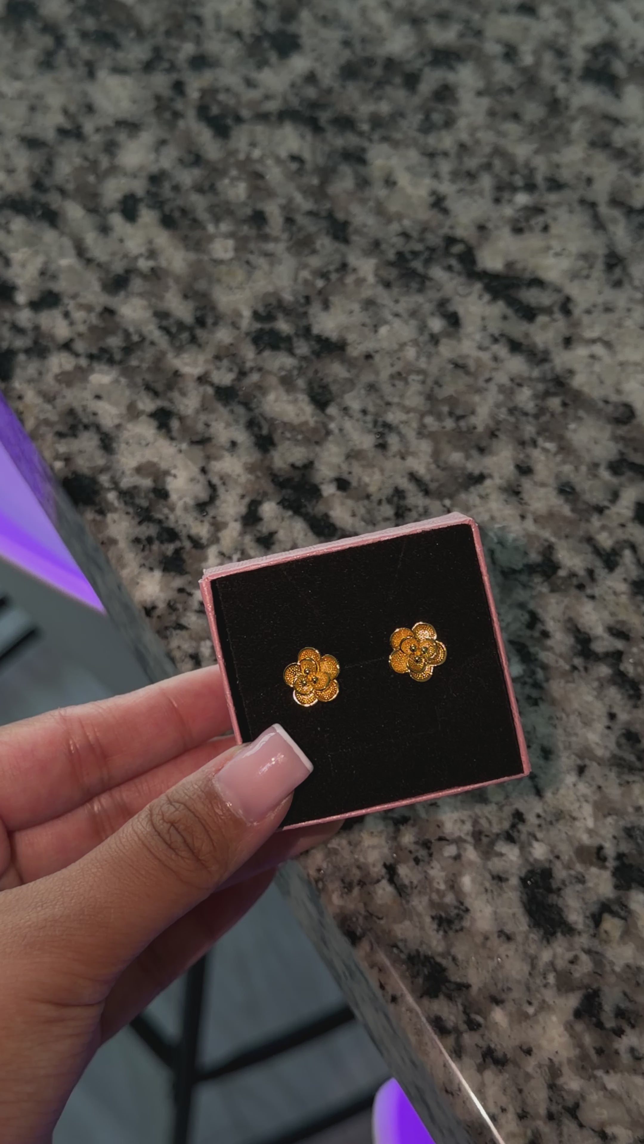 24k Five Rounded Petals Studs
